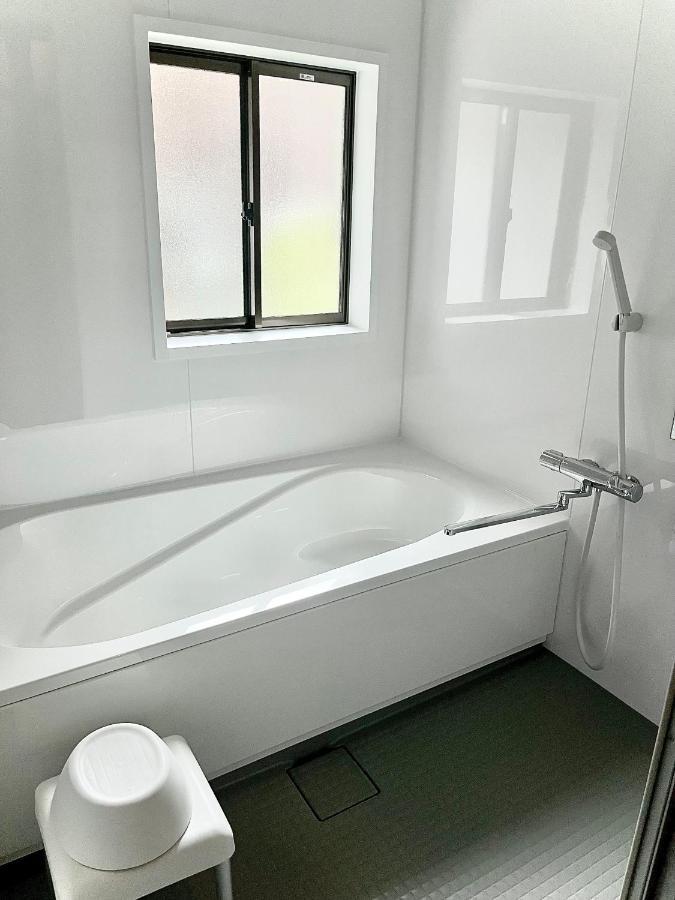 Hem'S Hotel 1日1組限定 New Hatsukaichi Exteriör bild